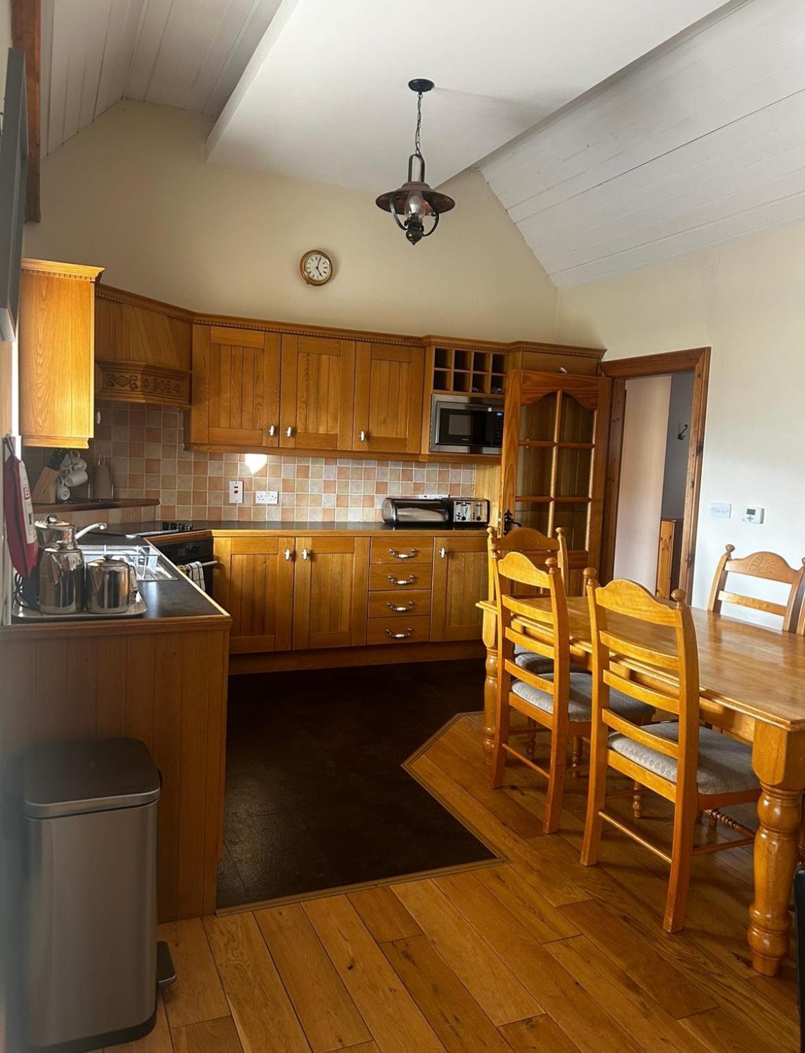 Holiday home Yewwood *